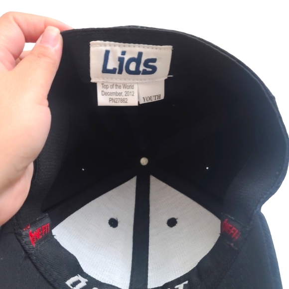 Lids Youth Hat - Picture 2 of 2